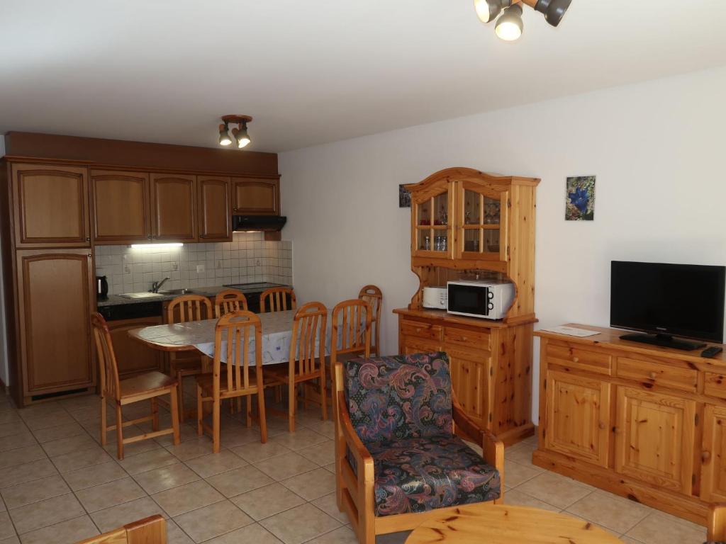 Apartment Sérandes 2 room 5